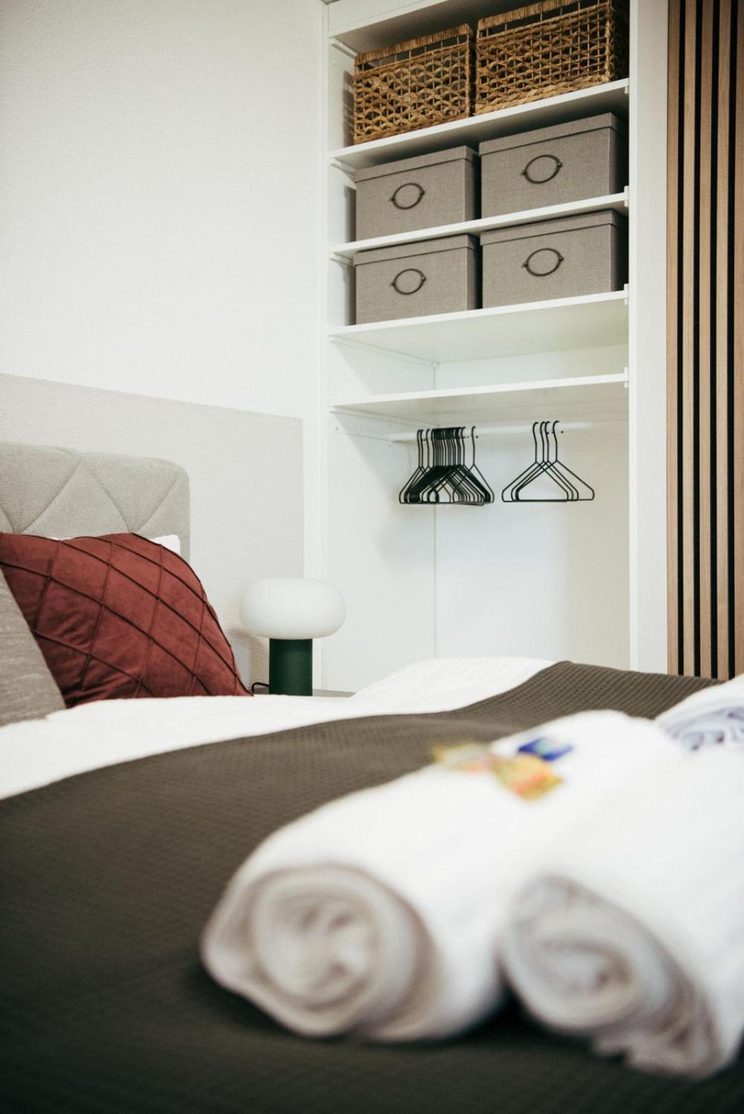 Feel 501 - Seeblick - Bergblick - Parkplatz Apartment