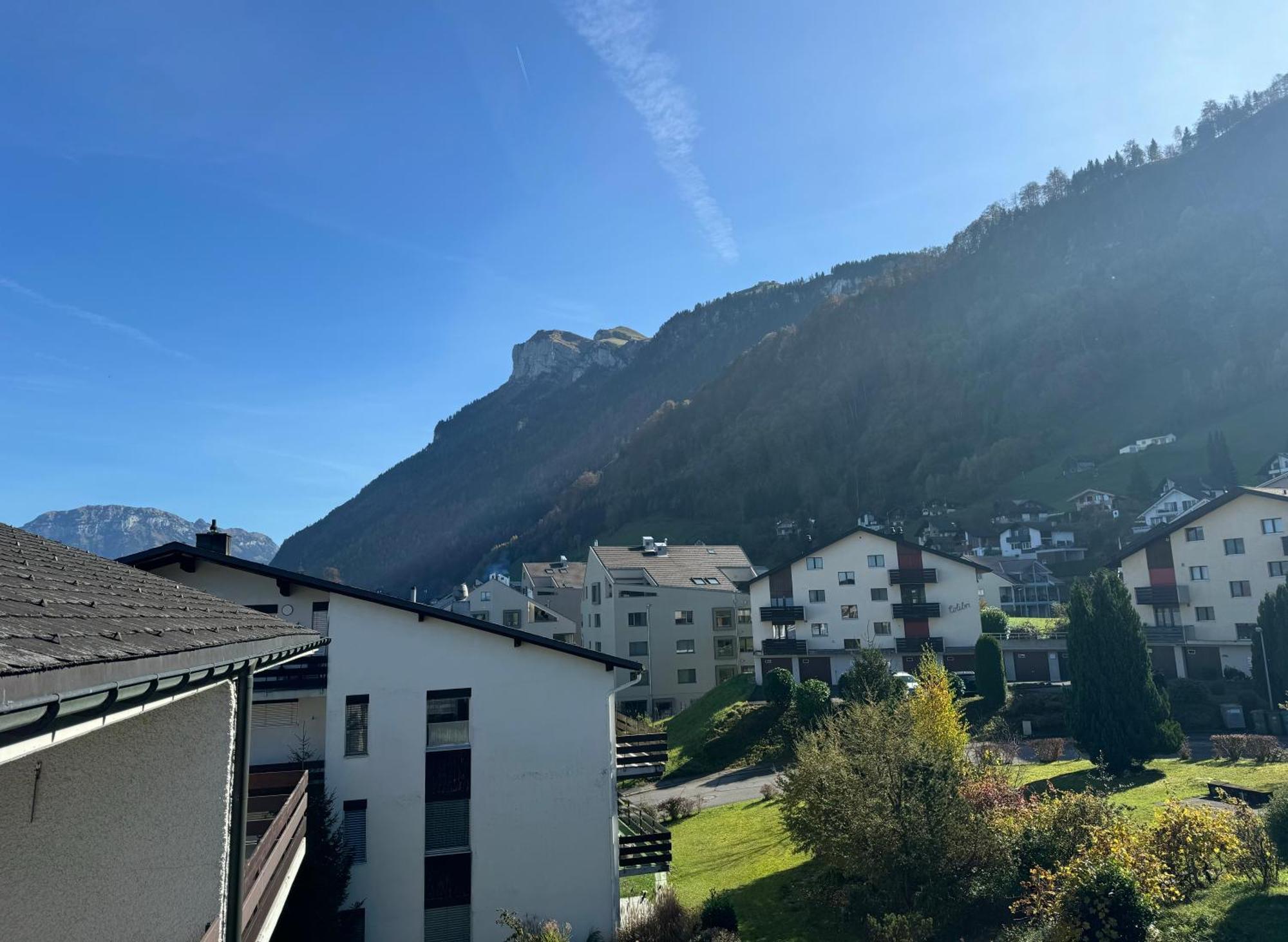 Feel 501 - Seeblick - Bergblick - Parkplatz Emmetten
